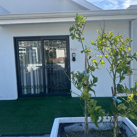 Camborne Holiday Apartments Cape Town Exterior photo