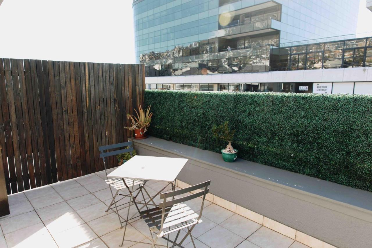 Camborne Holiday Apartments Cape Town Exterior photo
